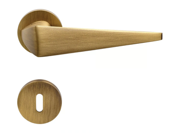 KOMFORT - Contemporary style brass door handle on rose with lock by LINEA CALI' - view 2